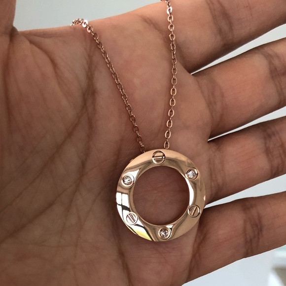 Screw Circle Zirconia Rose Gold Pendant Necklace - Picture 9 of 11
